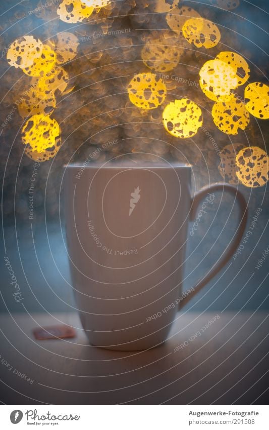 Regen-Bokeh Lebensmittel Ernährung Getränk trinken Heißgetränk Tee Geschirr Tasse harmonisch Wohlgefühl Zufriedenheit Erholung ruhig Winter Häusliches Leben