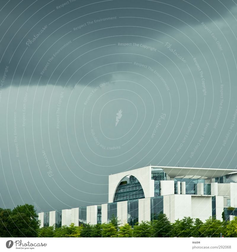 Macht nix Tourismus Sightseeing Kultur Umwelt Himmel Wolken Gewitterwolken Wetter Hauptstadt Bauwerk Gebäude Architektur Sehenswürdigkeit Wahrzeichen Stein