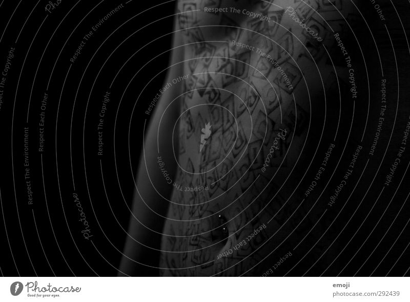 bodyart feminin Junge Frau Jugendliche Körper Haut Bauch 1 Mensch 18-30 Jahre Erwachsene außergewöhnlich dunkel schwarz Körperkunst Körpermalerei Tattoo