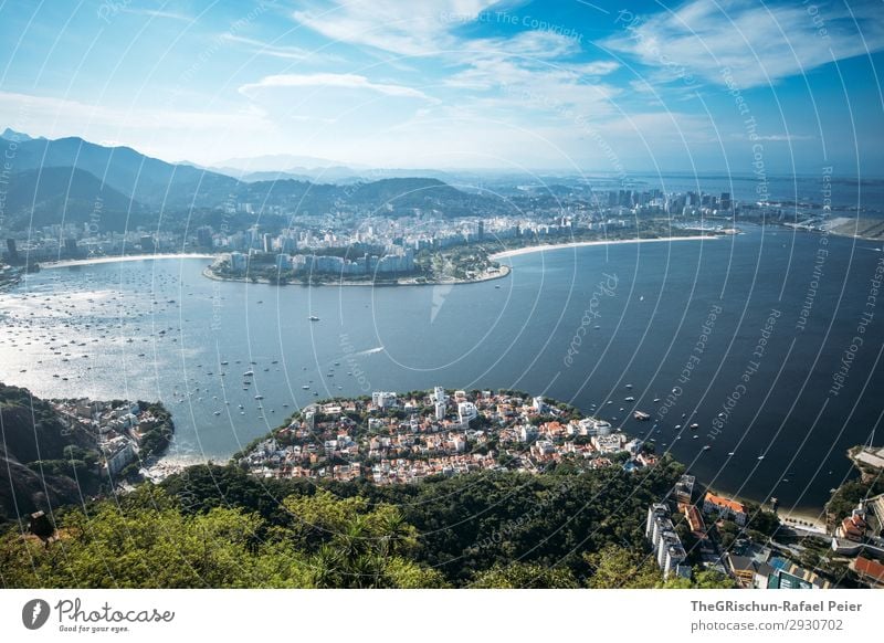 Rio de Janeiro Umwelt Natur Landschaft blau grün weiß Brasilien Stadt Meer Haus Wolken Farbfoto Außenaufnahme Menschenleer Textfreiraum unten Abend