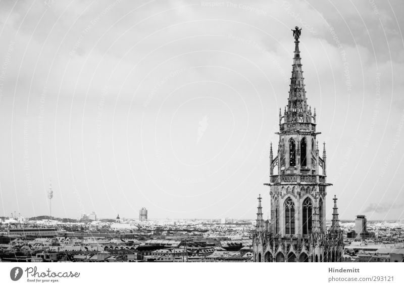 LOKALKOLORIT | Immer noch ohne Glockenspiel Wolken Wetter schlechtes Wetter München Stadt Hauptstadt Stadtzentrum Altstadt Haus Hochhaus Rathaus Turm Bauwerk