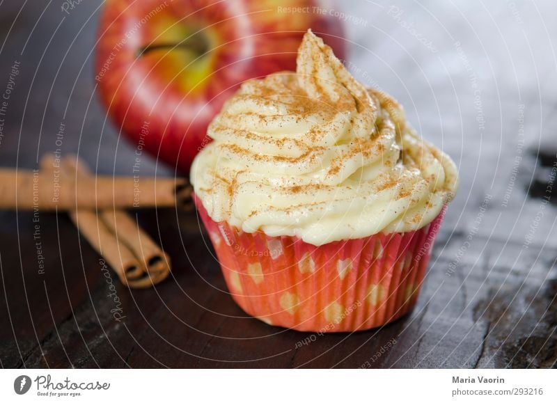 Apfel-Zimt? Stimmt! Lebensmittel Teigwaren Backwaren Dessert Süßwaren Duft lecker süß Cupcake Muffin Weihnachten & Advent papierförmchen topping Kuchen