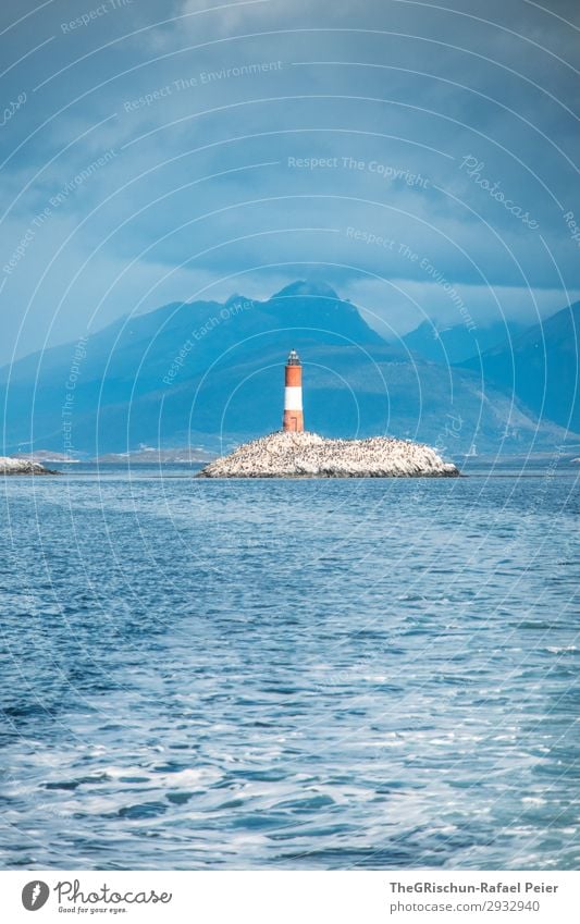 Faro Les Éclaireurs Umwelt Natur ästhetisch Leuchtturm Meer Argentinien ushuaia tierra del fuego feuerland Wind Berge u. Gebirge kalt rau Felsen Wasser Warnung