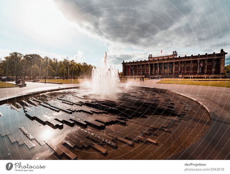 Brunnen am Lustgarten in Berlin Berlin_Aufnahmen_2019 berlin berlinerwasser derProjektor dieprojektoren farys joerg farys ngo ngo-fotograf Weitwinkel