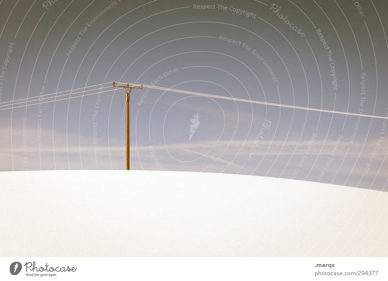 Lange Leitung Energiewirtschaft Umwelt Natur Landschaft Himmel Winter Klima Wetter Schönes Wetter Eis Frost Schnee Zeichen Strommast Hochspannungsleitung kalt