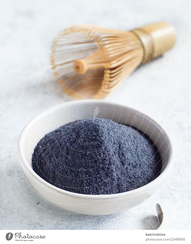 Blaues Matcha-Pulver Vegetarische Ernährung Tee Schalen & Schüsseln natürlich blau weiß blaues Streichholz Rührbesen Wort Schmetterlingserbse Antioxidans