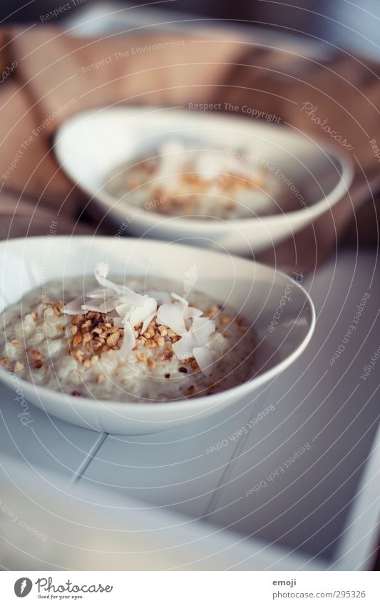 Milchreis mit Kokosflocken Milcherzeugnisse Dessert Ernährung Frühstück Bioprodukte Vegetarische Ernährung Schalen & Schüsseln lecker weiß Reis Farbfoto