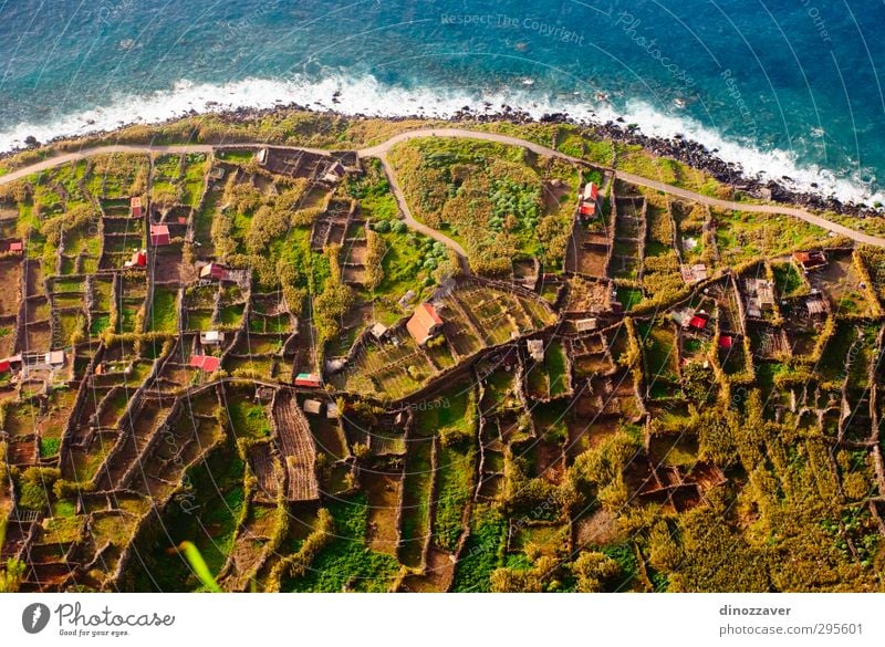 Achadas da Cruz, Insel Madeira Ferien & Urlaub & Reisen Tourismus Meer Haus Natur Landschaft Himmel Felsen Küste Stein blau grün Atlantik Bucht Klippe