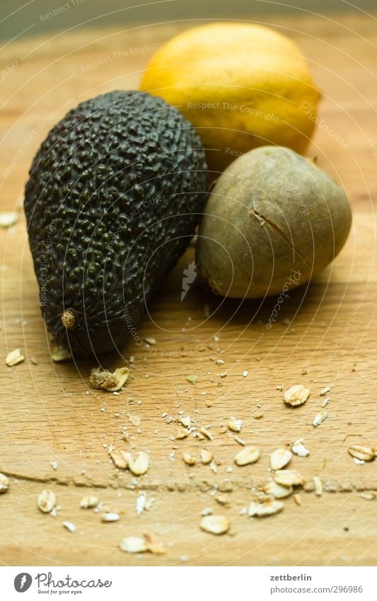 Früchte Avocado Ernährung Frucht Gemüse Kerne wallroth Zitrone Kiwi Vollkorn Getreide Gesunde Ernährung Speise Essen Foodfotografie 3 Vegetarische Ernährung