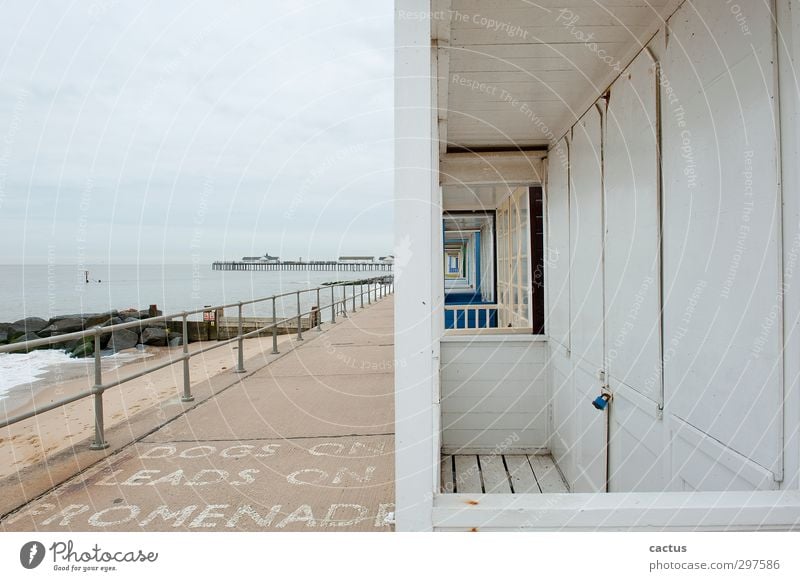 Southwold Pier Landschaft Sand Luft Wasser Himmel Wolken Horizont Wetter Wind Wellen Küste Strand Meer Kleinstadt Menschenleer Haus Hütte Bauwerk Gebäude