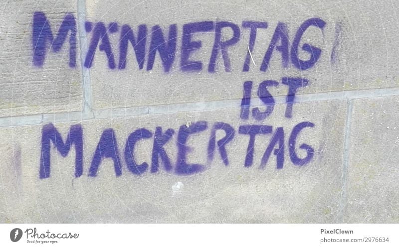 Männertag Lifestyle Kunst Jugendkultur Subkultur blau Stimmung bizarr Farbfoto Außenaufnahme