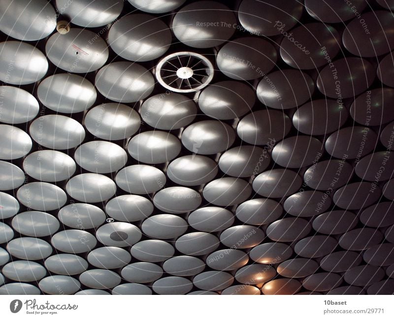 honeycombes Hannover Belüftung Architektur Flughafen Deutschland Decke Bienenwaben Abflughalle