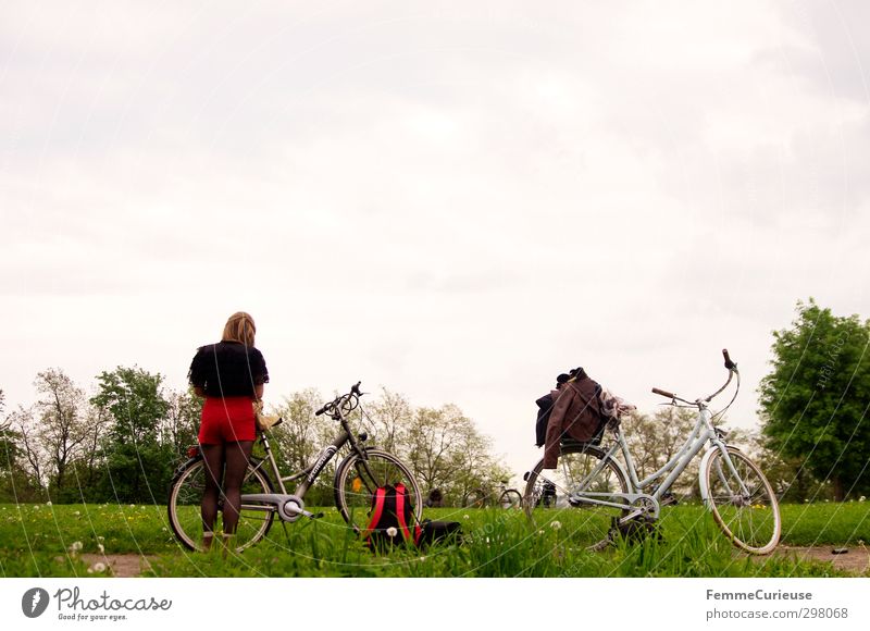 Endlich Frühling! :) Freizeit & Hobby feminin 1 Mensch 13-18 Jahre Kind Jugendliche 18-30 Jahre Erwachsene Bewegung Natur Fahrradtour Gesundheit Freundschaft