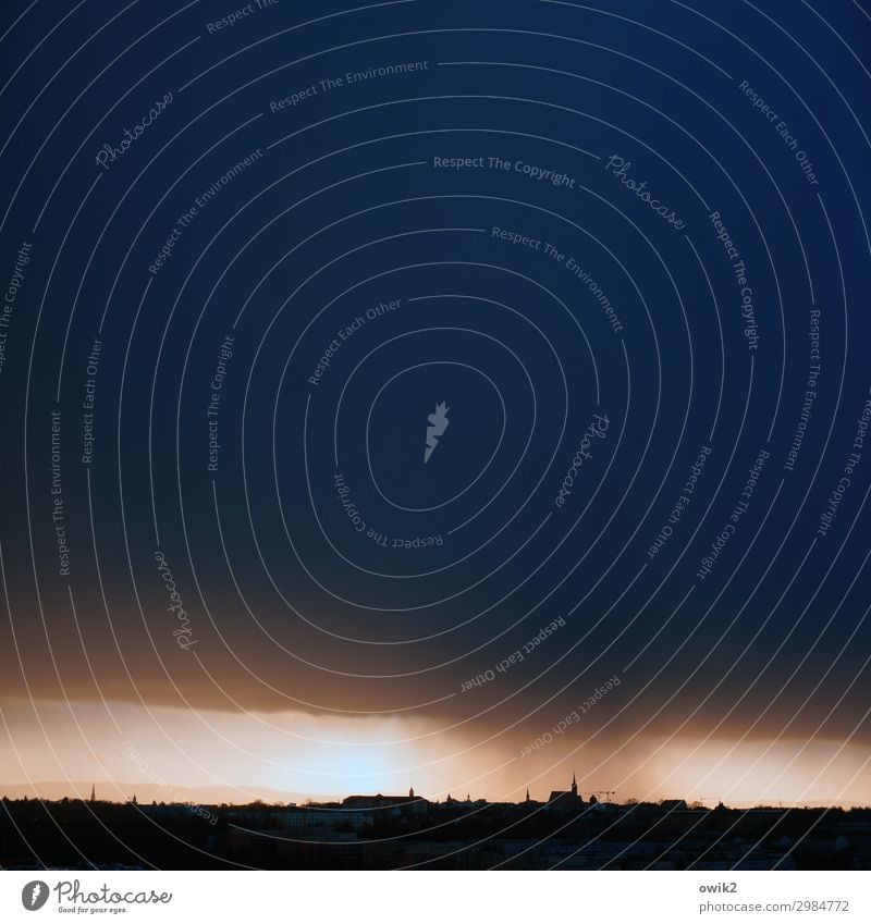 Abgeduscht Natur Himmel Wolken Horizont Schönes Wetter Regen Bautzen Dom Lausitz Deutschland Kleinstadt Skyline bevölkert Kirche bedrohlich dunkel nass Ferne