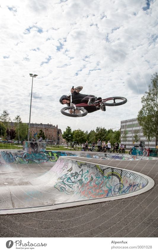 AST 10 | Fly High I Halfpipe fliegen Gefühle Freude Glück Fröhlichkeit Zufriedenheit Lebensfreude Vorfreude Begeisterung Euphorie Tapferkeit selbstbewußt