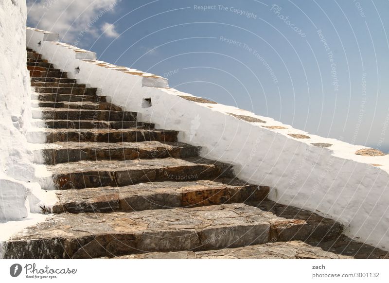 immer weiter Himmel Schönes Wetter Insel Kykladen Amorgos Griechenland Dorf Fischerdorf Treppe Wege & Pfade alt blau aufwärts oben abwärts Höhe Farbfoto