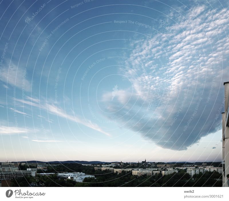 Formation Umwelt Natur Himmel Wolken Schönes Wetter Bautzen Haus Kirche Ferne Farbfoto Außenaufnahme Menschenleer Textfreiraum links Textfreiraum oben