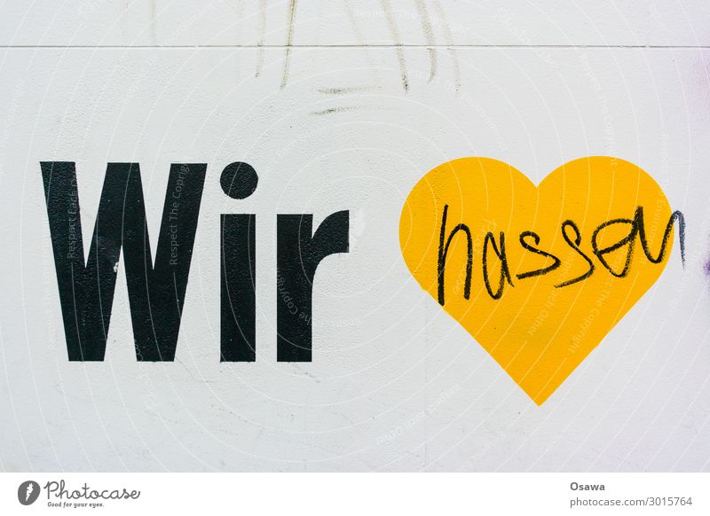 Hassliebe Mauer Wand Zeichen Schriftzeichen Graffiti Gefühle Stimmung Liebe Wut Ärger gereizt Feindseligkeit Frustration Verbitterung trotzig Aggression Herz