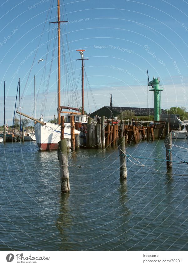 drei Wasserfahrzeug Segeln groß Europa Hafen blau Seil Himmel http://www.keasone.de