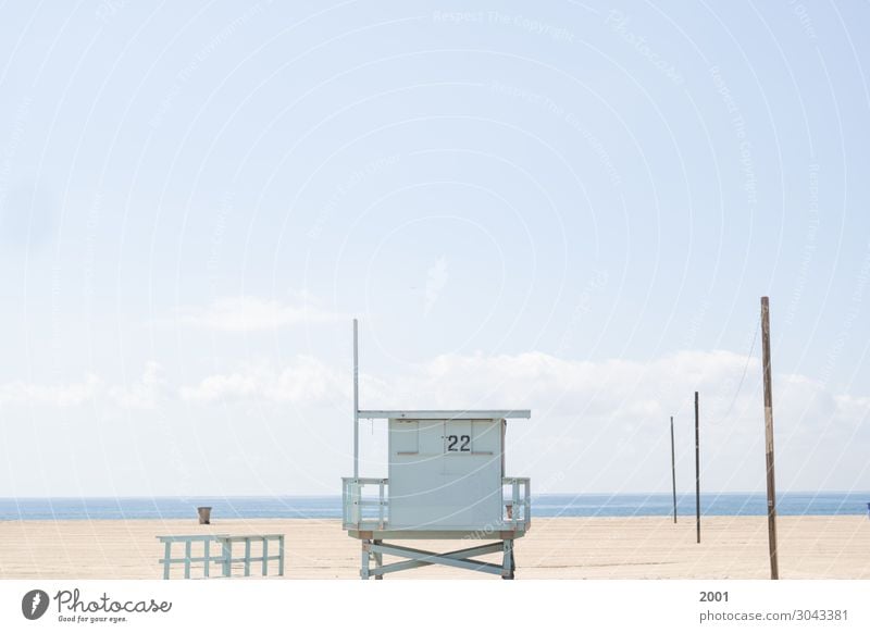 Rettungsschwimmer-Ständer Sommer Schönes Wetter Strand Meer Pazifik Ziffern & Zahlen ästhetisch einfach schön blau Gedeckte Farben Außenaufnahme