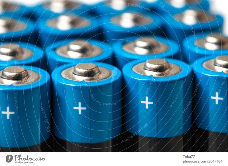 Batterien 3 Technik & Technologie Energiewirtschaft Erneuerbare Energie Sonnenenergie ästhetisch Farbfoto