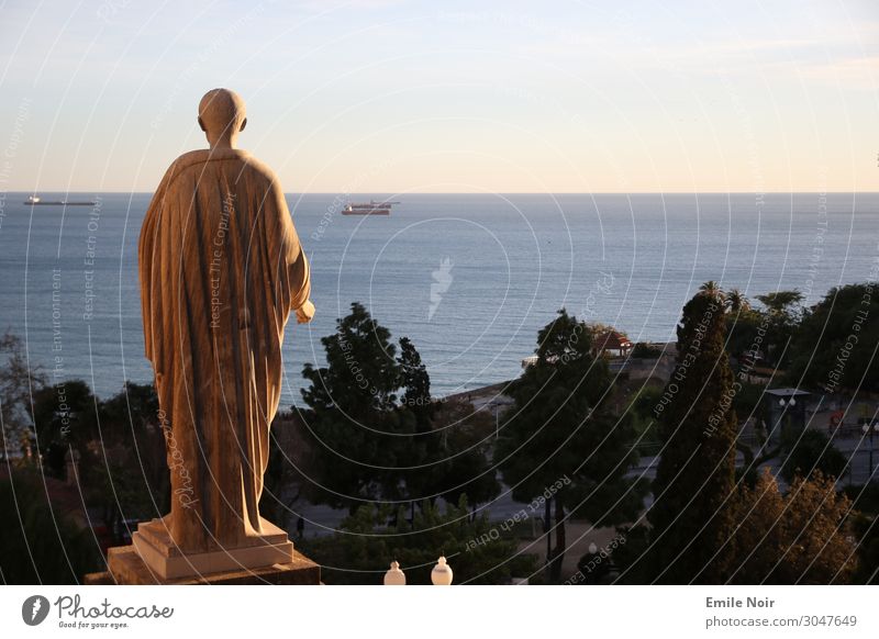 Meerblick Kunst Skulptur Tarragona Spanien Stadt Altstadt Statue Figur Sehenswürdigkeit Denkmal Ferne meerblick Farbfoto Außenaufnahme Dämmerung Weitwinkel