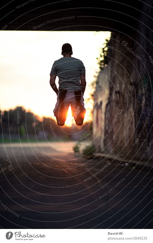 jump Leben harmonisch Wohlgefühl Zufriedenheit Sinnesorgane Sommer Studium Student Erfolg Mensch maskulin Junger Mann Jugendliche Erwachsene 1 Kunst Künstler