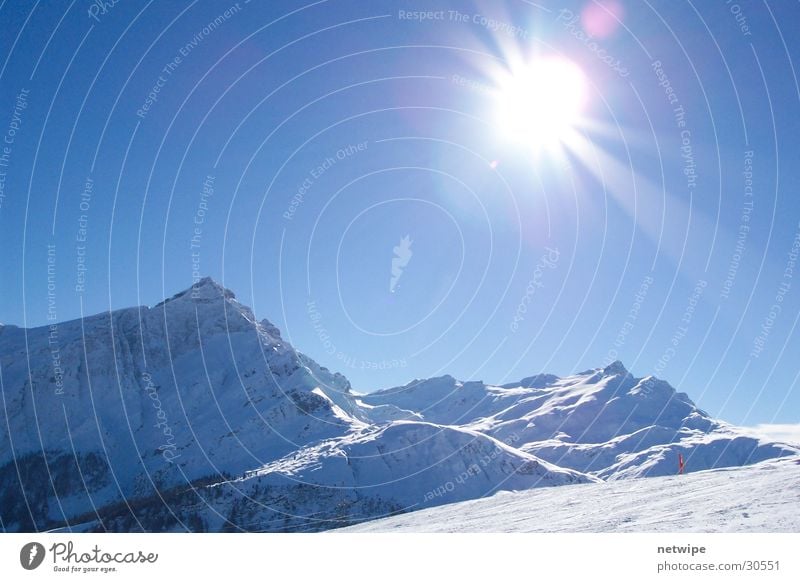 Heinzenberg Kanton Graubünden Winter Berge u. Gebirge heinzenberg Sonne sskifahren Schnee