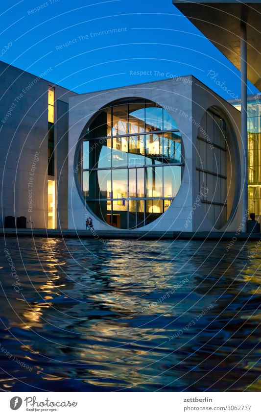 Marie Elisabeth Lüders Abend Architektur Berlin Deutschland dunkel Dämmerung Hauptstadt Bundeskanzler Amt marie elisabeth lüders haus Nacht Parlament Regierung