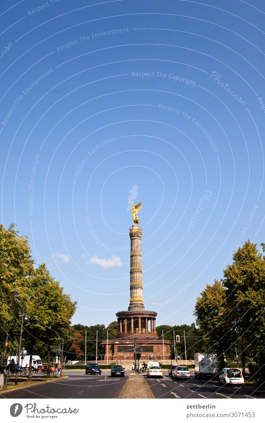 Siegessäule im Berliner Tiergarten Denkmal Deutschland else Feierabend Figur Goldelse gold großer stern Hauptstadt Tourismus Berlin-Mitte Textfreiraum Verkehr