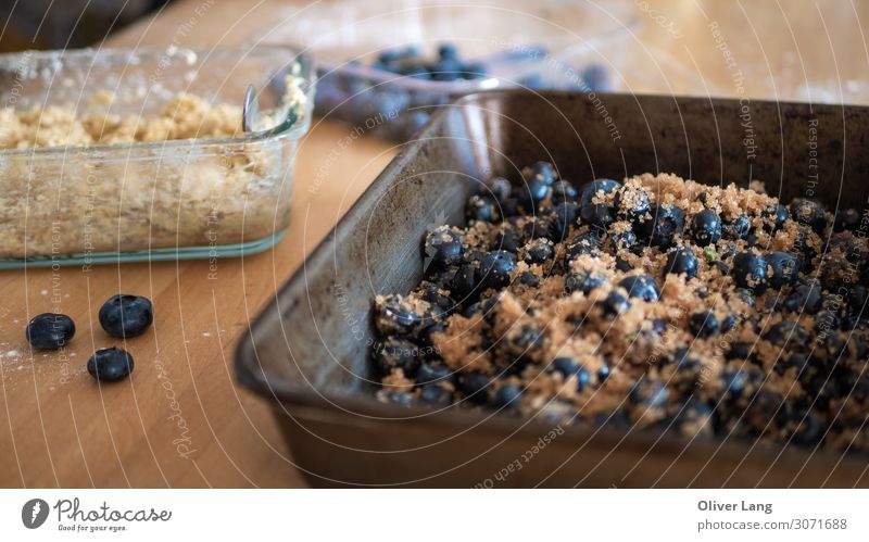 Blaubeerstreusel Lebensmittel Frucht Teigwaren Backwaren Dessert Süßwaren Vegetarische Ernährung Küche Essen Koch Dose Schalen & Schüsseln Container Glas Metall