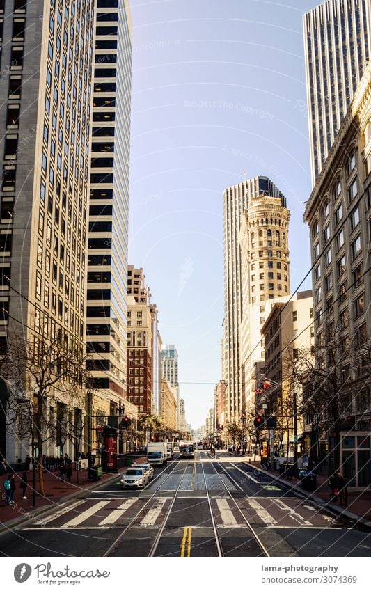 Golden City Ferien & Urlaub & Reisen Sightseeing Städtereise San Francisco Kalifornien Amerika USA Stadt Stadtzentrum Fußgängerzone Skyline überbevölkert