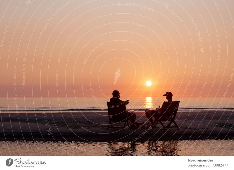 Bierchen auf der Sandbank trinken Lifestyle Ferien & Urlaub & Reisen Tourismus Sommer Strand Meer Mensch maskulin Mann Erwachsene 2 Wasser Sonne Schönes Wetter