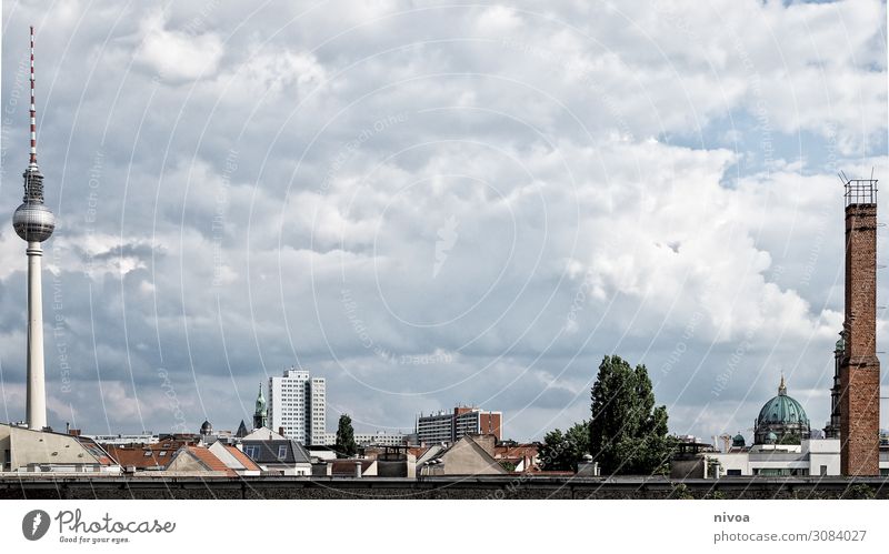 Skyline Berlin Ferien & Urlaub & Reisen Tourismus Ferne Freiheit Sightseeing Städtereise Sommer Politik & Staat Umwelt Natur Wolken Klima Hauptstadt