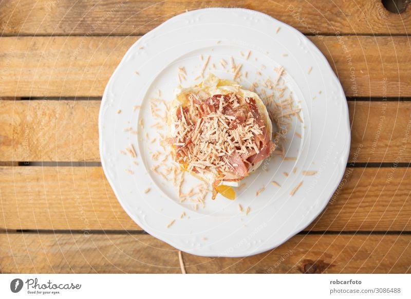 Spanisch Tapa, Ernährung Mittagessen Abendessen Diät Tisch Restaurant Kultur Tradition Mahlzeit Lebensmittel Kartoffeln Fladenbrot Omelett Essen zubereiten