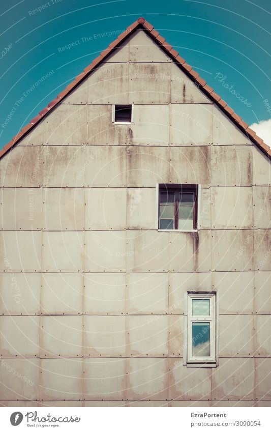 /\ Himmel Haus Bauwerk Gebäude Architektur Mauer Wand Fassade Fenster Dach Linie alt dreckig blau grau Ecke Dachgiebel 3 Farbfoto Außenaufnahme Menschenleer Tag