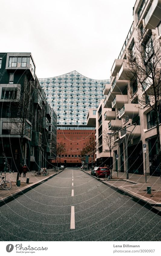 Hambur Elbphilharmonie hamburg stadt städte haus häuser wolken regnerisch brücke deutschland norddeutschland straße querformat hochhaus hochhäuser großstadt