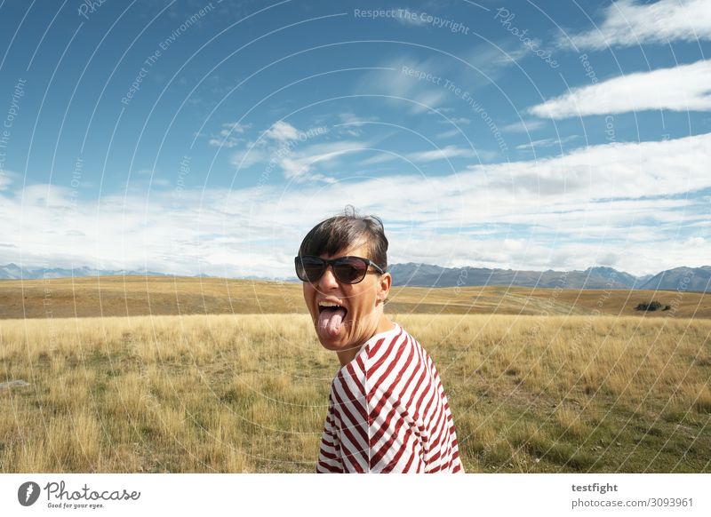 maori feminin Körper Kopf Haare & Frisuren Gesicht 1 Mensch Umwelt Natur Landschaft Pflanze Tier Schönes Wetter Gras Sträucher Moos Berge u. Gebirge Gipfel