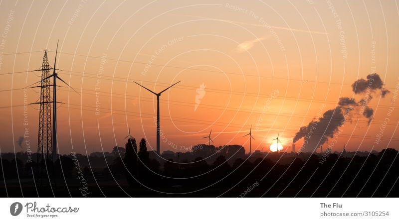 Sonnenaufgang in Zeiten des Klimawandels Wirtschaft Industrie Energiewirtschaft Technik & Technologie Erneuerbare Energie Sonnenenergie Windkraftanlage