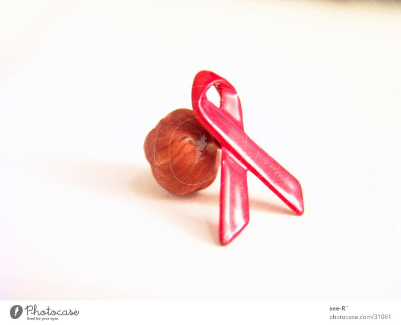 Solidarity AIDS unheilbar Verbundenheit Schilder & Markierungen Dekoration & Verzierung Solidarität Traurigkeit Schleife Anstecker Objektfotografie Freisteller