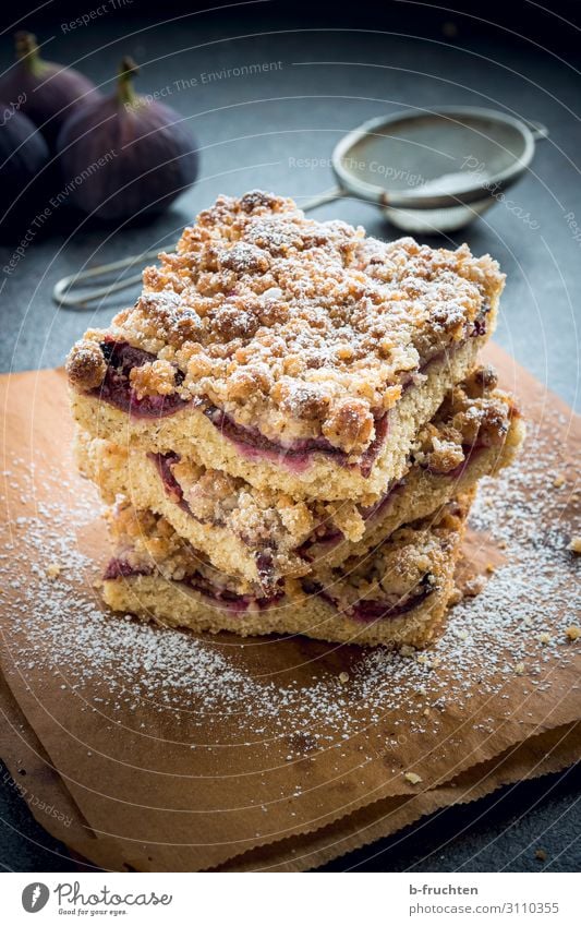 Streuselkuchen Lebensmittel Frucht Dessert Süßwaren Ernährung Kaffeetrinken Büffet Brunch Bioprodukte Küche wählen genießen frisch Kuchen streuselkuchen Feige