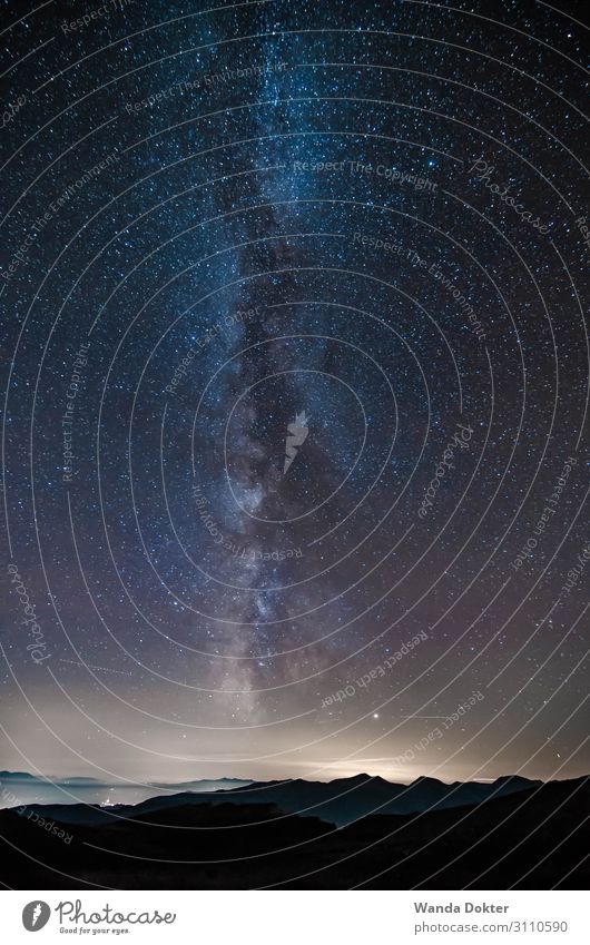 Milky Way Natur Landschaft Luft Himmel Wolkenloser Himmel Nachthimmel Stern Horizont Herbst Schönes Wetter Alpen Berge u. Gebirge Gipfel entdecken glänzend