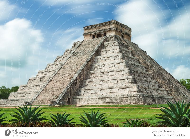 Pyramide von Kukulkanisch Ferien & Urlaub & Reisen Tourismus Sightseeing Ruine Bauwerk Architektur Sehenswürdigkeit Wahrzeichen alt antik altes Gebäude