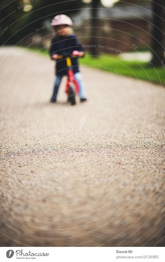 radfahren elegant Stil Design Fitness Leben Freizeit & Hobby Kindererziehung Mensch feminin Kleinkind Mädchen Kindheit 1 1-3 Jahre Kunst beobachten Fröhlichkeit