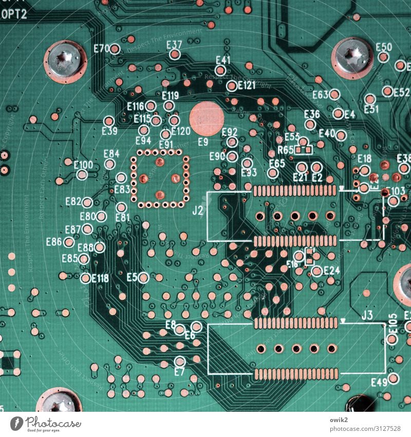 Schöne neue Welt Technik & Technologie Fortschritt Zukunft High-Tech Internet Platine Platinenlayout Verbindung Kontakt Metall Kunststoff Schriftzeichen