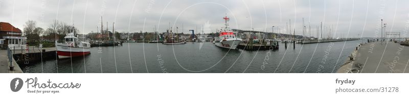 Laboe Hafen Panorama (Aussicht) Weitwinkel Wasserfahrzeug Fischerboot Anlegestelle Europa Ostsee SAR Seenotretter groß Panorama (Bildformat)