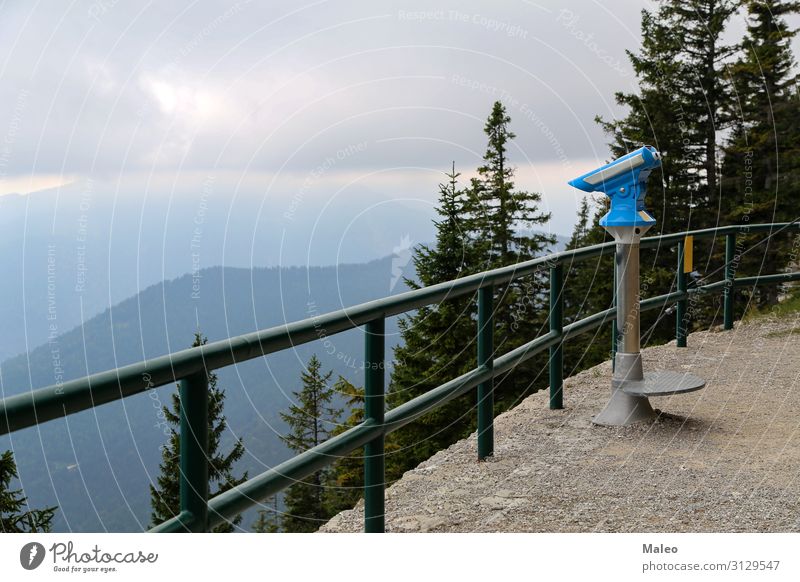 Aussichtspunkt Blick Fernglas Ferien & Urlaub & Reisen Landschaft Tourismus Tourist blau Natur Abenteuer Berge u. Gebirge reisend Himmel Sommer beobachten