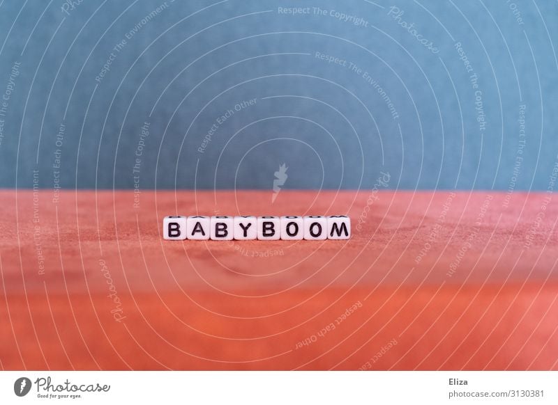 Babyboom Schriftzeichen Gesellschaft (Soziologie) Familie & Verwandtschaft schwanger Fortpflanzung Nachkommen einrichten kindersegen Kind babyboom Farbfoto