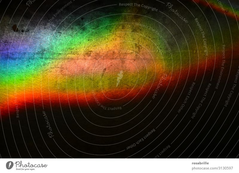 Regenbogenfarben in Wellen | Farbkombination Sonnenlicht Reflexion reflektieren Spektrum Diffraktion Beugung Licht Effekt bunt vielfarbig mehrfarbig Metall