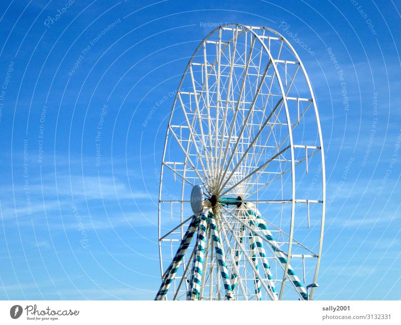 corona thoughts... keine Feste... Riesenrad außer Betrieb... Volksfest Oktoberfest Kirmes blauweiß Corona Pandemie verboten geschlossen coronavirus Jahrmarkt